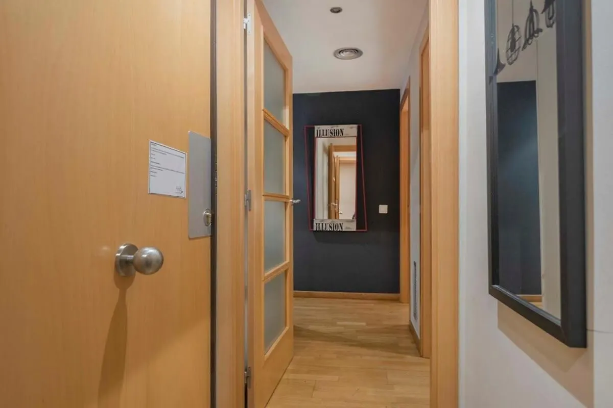Modern And Bright Apartment In Eixample 1-2 Barcelona 0*,  Spain
